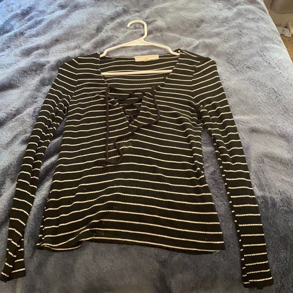 Tie front long sleeve rib knitted shirt